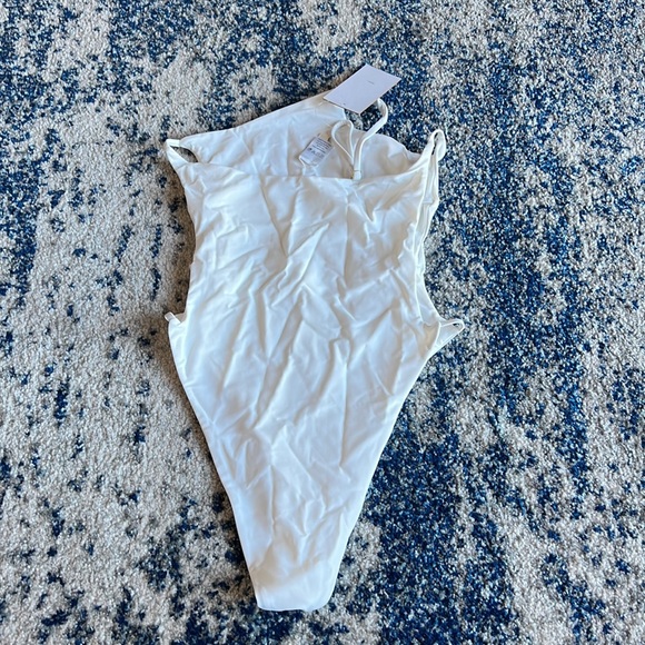 lovewave The Ozzy One Piece in White Small - Picture 7 of 9